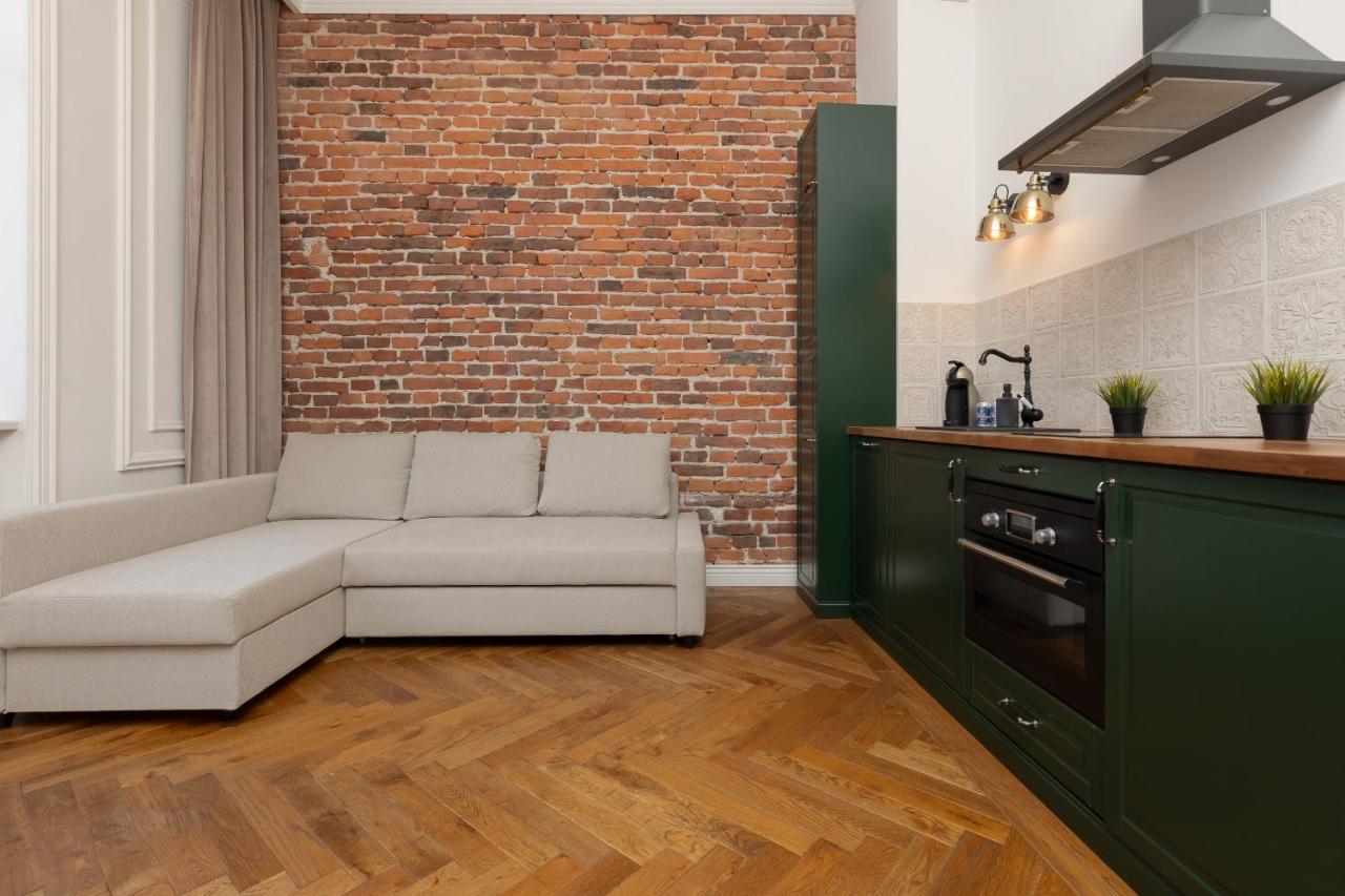 Apartment Strzelecka Old Town Cracow By Renters Prestige Krakow Bagian luar foto